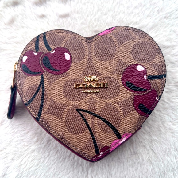 Coach CZ477 Leather Heart Coin Case With Cherry Print - Picture 1 of 6